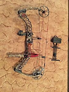 FULLY LOADED! MATHEWS CREED XS CAMO RIGHT HANDED RH COMPOUND HUNTING BOW