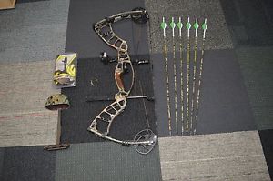 hoyt  nitrum 30 zt  50/60 lbs draw weight 28.5 or 29 inch draw your choice