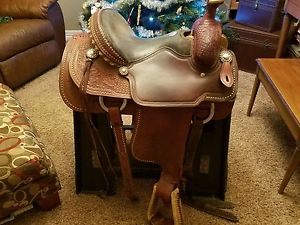 Martin Team Roping Saddle 15 Inch Seat