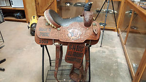 15" Master Trophy Roping Saddle