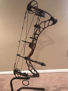 Elite Impulse 31- 27.5" Draw Length- 60-70 Lb