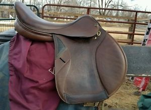 Ovation San diego saddle