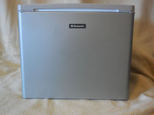 Camping Kühlschrank  DOMETIC COMBICOOL RC 1205 GC / 12V 230V Gas