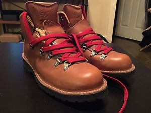 Danner Mountain Pass Rio Hiking Boot, Tan, Size 10.5, Width EE