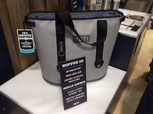 *NEW* YETI HOPPER 40 COOLER AUTHENTIC IN ORIGINAL BOX...FREE SHIPPING