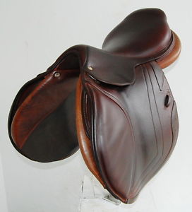 18" CWD SE01 SADDLE (SO21311) VERY GOOD CONDITION !! - XVD