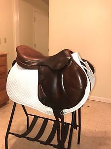 2004 Antares Monoflap Jump Saddle 19" 1AA