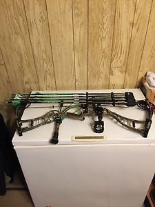Hoyt Nitrum Bow
