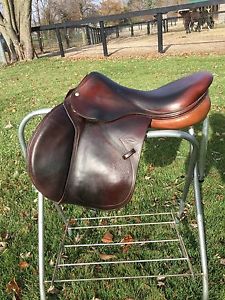 Devoucoux Socoa, Buffalo, 17.5" seat, 2 flap, great saddle !