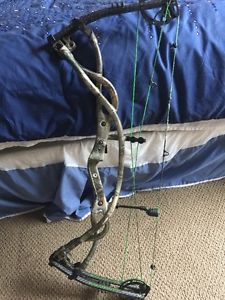 Hoyt Carbon Matrix Bow