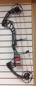 2017 PSE ARCHERY EVOLVE 31 BOW, SKULLWORKS 2 CAMO, 51.5-70# 24.5-30" #RR29