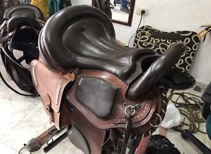 17" Endurance Western Saddle Hornless 100% Leather With Saddle Bags