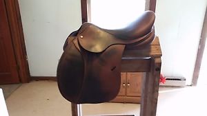 antares saddle  for sale 17.5 seat 2013 3N ( slightly  longer  NOT more forward)