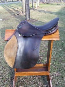 Stubben Siegfried Extra English Saddle; 27cm; 17.25"; Blue Dot; AP GP; EUC