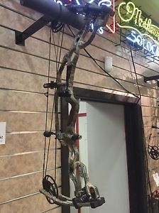 Hoyt Carbon Spyder ZT 30
