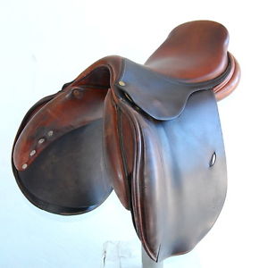 17.5" BRUNO DELGRANGE SADDLE (SO19319) GOOD CONDITION!! - DWC