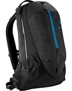 ARCTERYX Arrow 22 6029 Black / Blue tetra BackPack