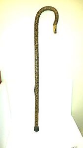 REAL DIAMOND BACK RATTLER RATTLESNAKE WALKING CANE 4 HE WHO REFUSES 2B ORDINARY