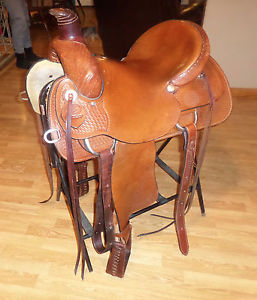 16 inch Rocking R Roping Saddle - Full QH Bar