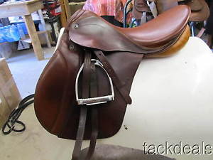 Stubben Siegfried VSD DL Saddle 18" 32cm Tree Matching Fittings Lightly Used