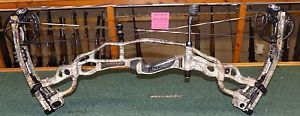Hoyt Carbon Spyder 30 Right Hand 28.5 Inch Draw Length 50-60LB Draw Weight NEW!!
