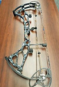 Bowtech BTX 31 RH 60-70lbs typhoon camo