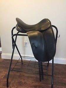 county competitor dressage saddle
