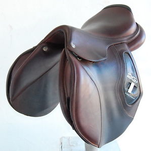 17" CWD 2Gs SADDLE (SE25023267) DEMO USE ONLY, VERY GOOD CONDITION !! - DWC