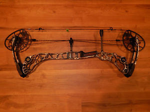 Mathews Halon 6 RH 50-60Lb Lost Camo XD 29" Draw Length 85% Let Off New In Box