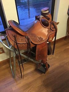 Wade Custom Ricotti Light Weight Western Wade Saddle Pristine Beautiful 15.5