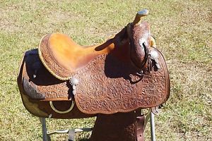 15" McLellands Show Saddle