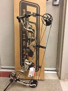 2016 Hoyt Carbon Spyder FX RH