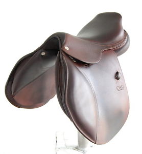16.5" CWD SE02 SADDLE (SEO2047407) EXCELLENT CONDITION !! - DWC