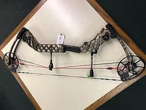 Mathews Chill SDX Right Hand, Lost Camo, 24/50lbs, *******NEW******