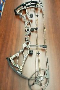 Bowtech BTX 31 RH 60 to 70lbs mossy oak camo