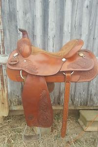 Circle y roping saddle 16inch REDUCED PRICE