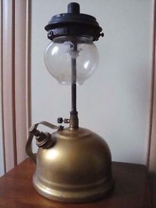 OLD TILLEY PARAFFIN OIL TABLE LAMP c1930 ORIGINAL LABEL ATTACHED UNSURE MODEL