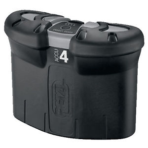 Petzl Accu 4 Ultra Rechargeable Unisex Torch Batteries - Black One Size