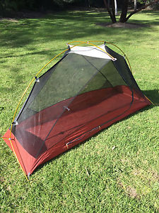 MSR Hubba- 1 person Tent+ Footprint