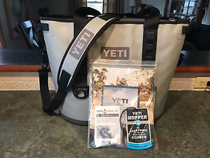 YETI Hopper 30 Soft Sided Portable Cooler - Fog Gray/Tahoe Blue