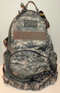 NEW CAMELBAK LINCHPIN HYDRATION / ACU PACK 3.1L 102 OZ CAPACITY BPA-FREE NWT