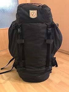 Fjällräven Kajka 65l Trekkingrucksack schwarz