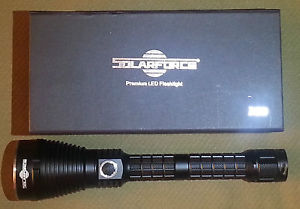 Solarforce M9 Led Cree XM-L U2 4 mod. 1000 Lumens Class. Thrower 550 mt. 2.7~9.0