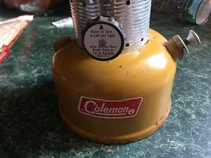 Vintage Coleman Gold Bond Lantern Model 228F Nice Condition for its age 1/1972