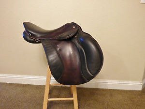 Courbette Vision Extra Jump Cross Country Saddle, Medium,18"