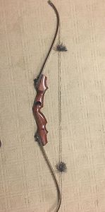 Bob Lee Classic Elite Recurve Bow 28", 52# Takedown with case and Bob Lee quiver