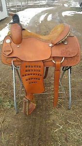 Western Billy Cook roping saddle