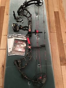 PSE PROPHECY SKULLWORKS 70LB RH W/TROPHY RIDGE SIGHT