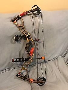 Hoyt Vector 32 65lb #3 cam 28.5 DL (loaded) W/ 2 Extra New Strings 2012