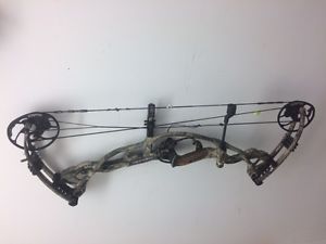 Hoyt carbon defiant